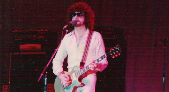Schneider Jeff Lynne is the awesome lead singer producer of ELO